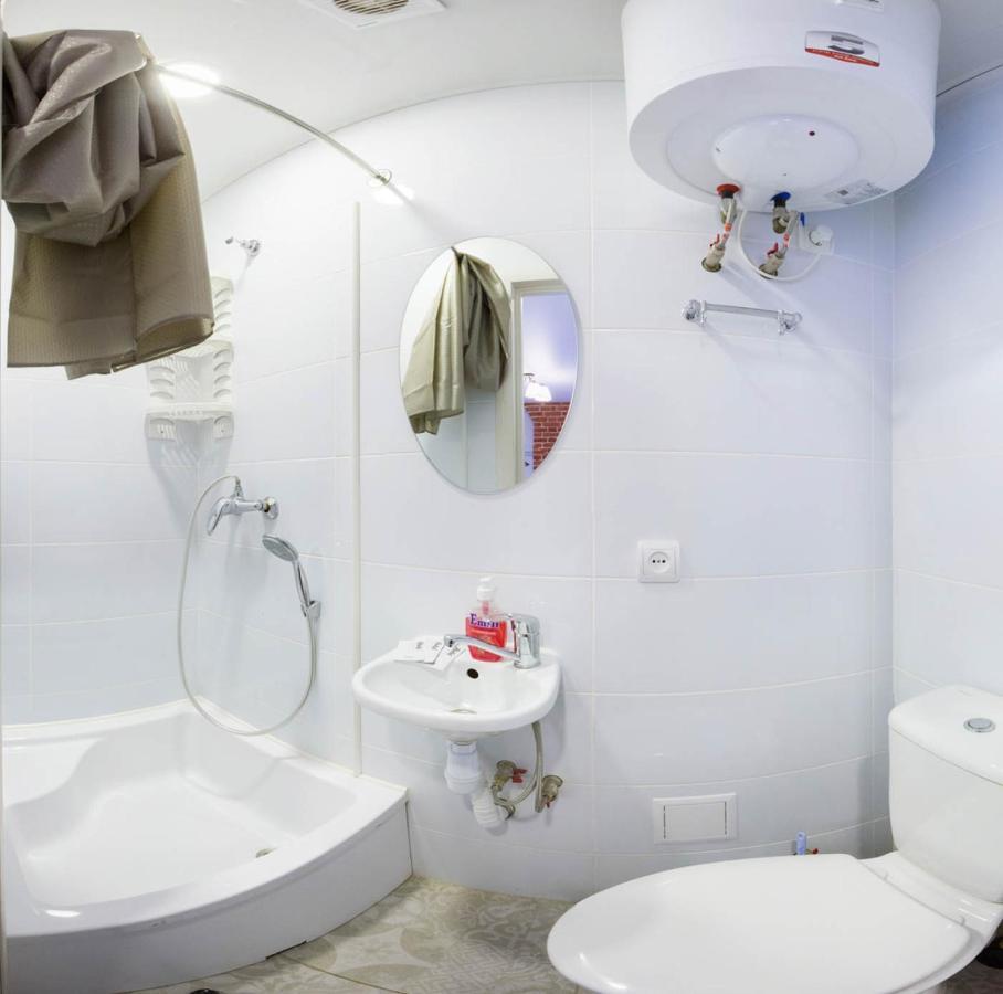 Cozy Studio In The City Center - Mykoly Khvylovoho Str 5-1 Kharkiv Exterior photo